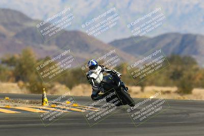 media/Jan-13-2024-SoCal Trackdays (Sat) [[9c032fe5aa]]/Turn 14 (10am)/